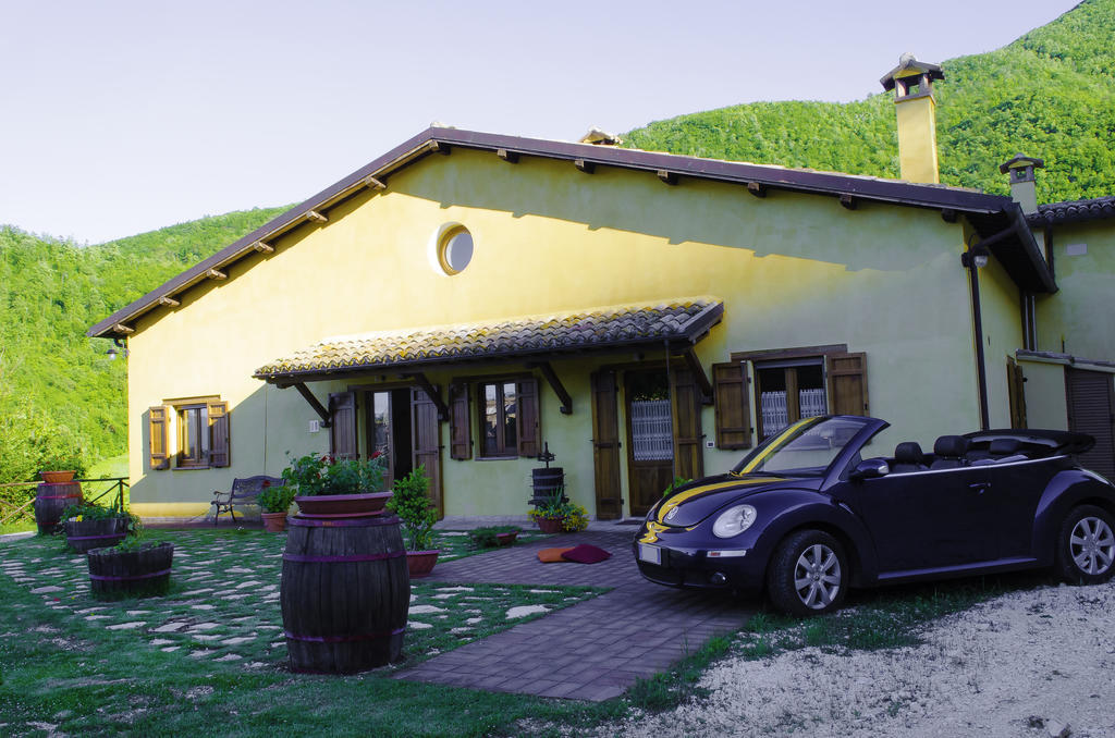 Agriturismo Pompagnano Экстерьер фото