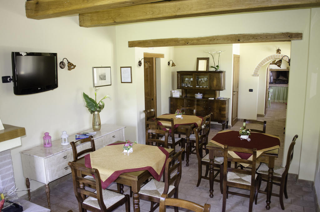 Agriturismo Pompagnano Экстерьер фото